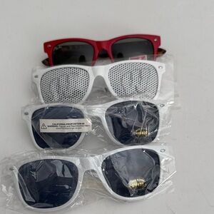 Wisconsin Badger sunglasses qty 4